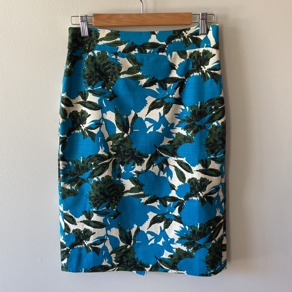 J Crew No.2 Pencil Skirt Vibrant Floral Size 2